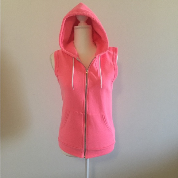 north face beyond the wall hoodie